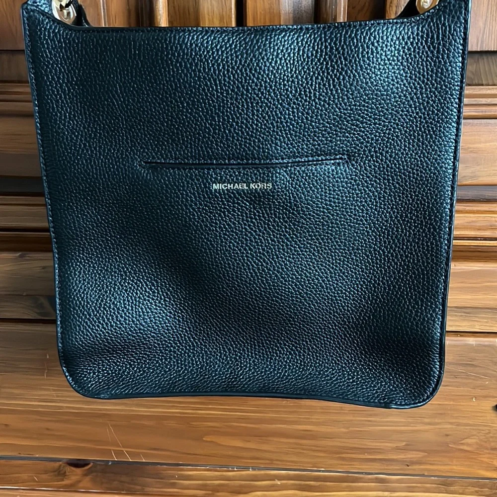 Michael Kors Black Sullivan North/South Messenger - Picture 3 of 10